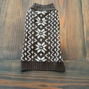 Source Unknown Brown and White Dog Sweater